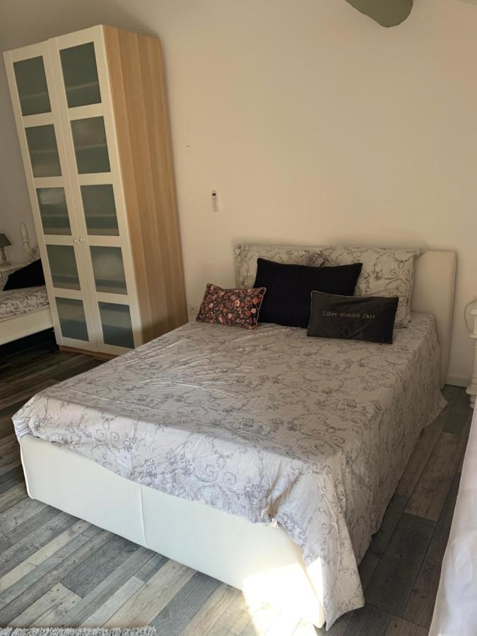 Mas Le Nathakassou Villa Cabannes Dış mekan fotoğraf
