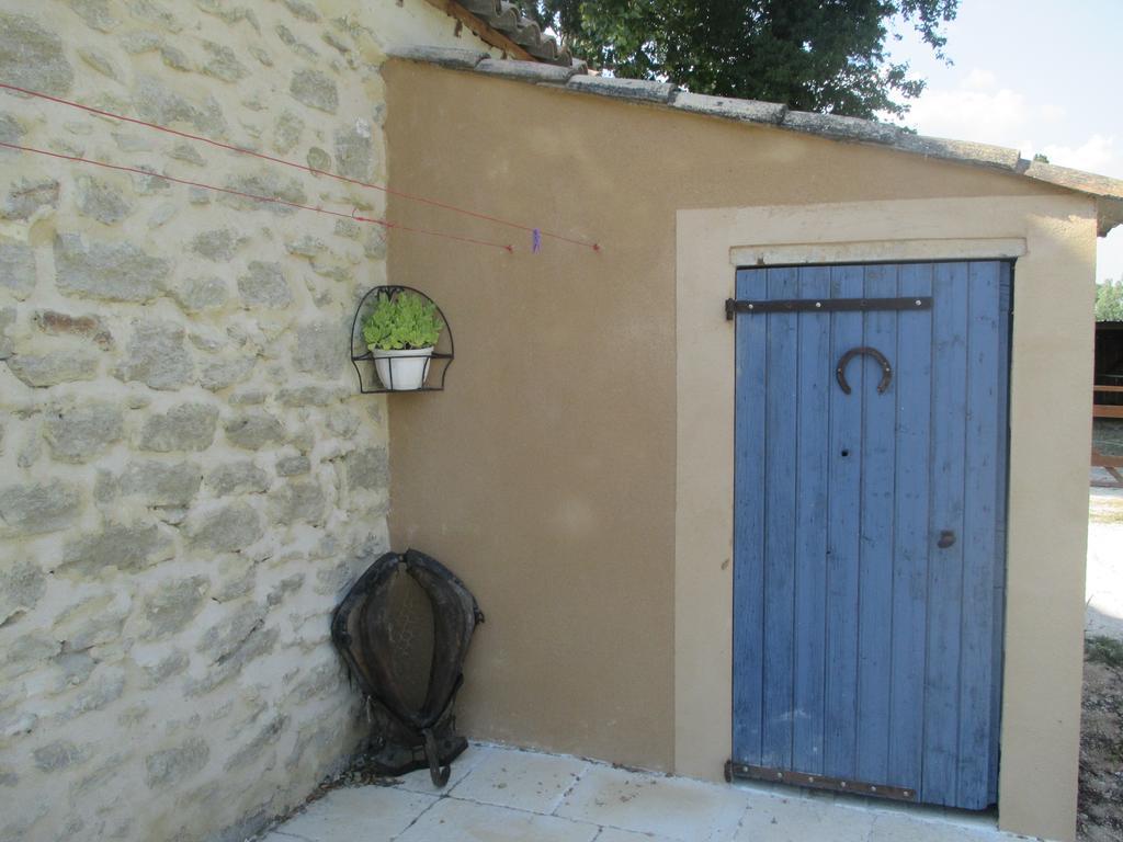 Mas Le Nathakassou Villa Cabannes Dış mekan fotoğraf