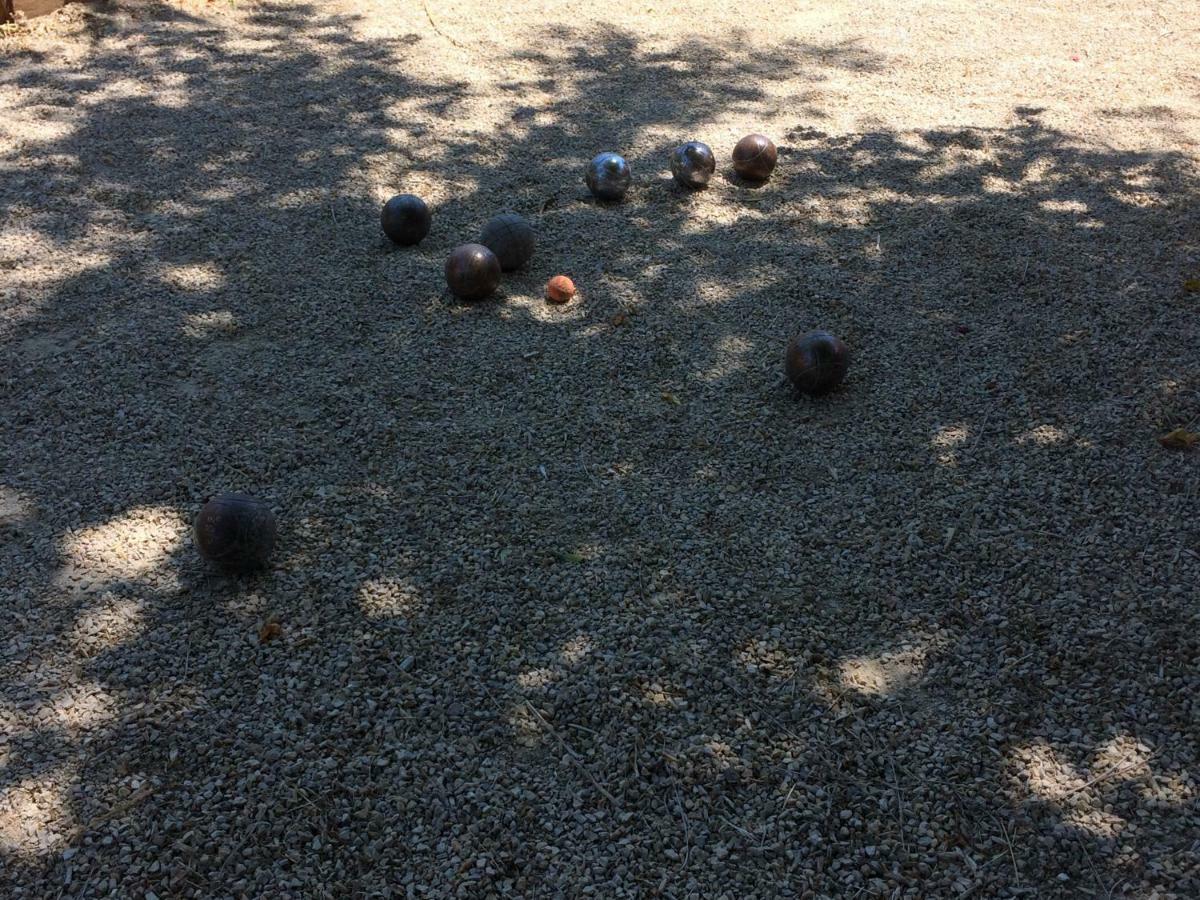 Mas Le Nathakassou Villa Cabannes Dış mekan fotoğraf
